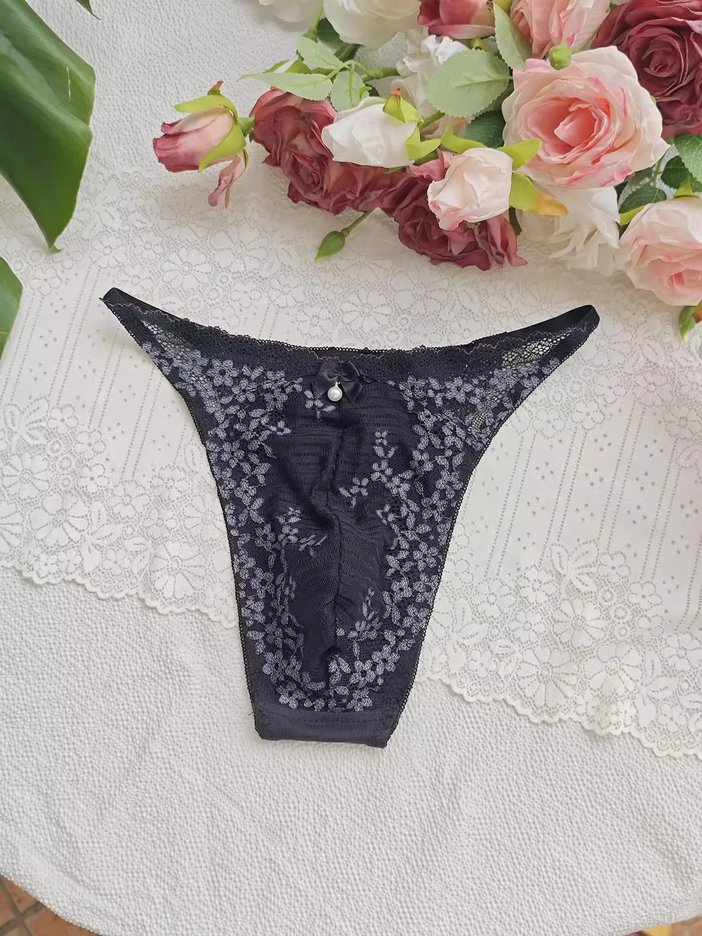 Siyah Dantel Erkek T-İç Çamaşı - Embroidery Embellishments incelemesi ve fiyatı